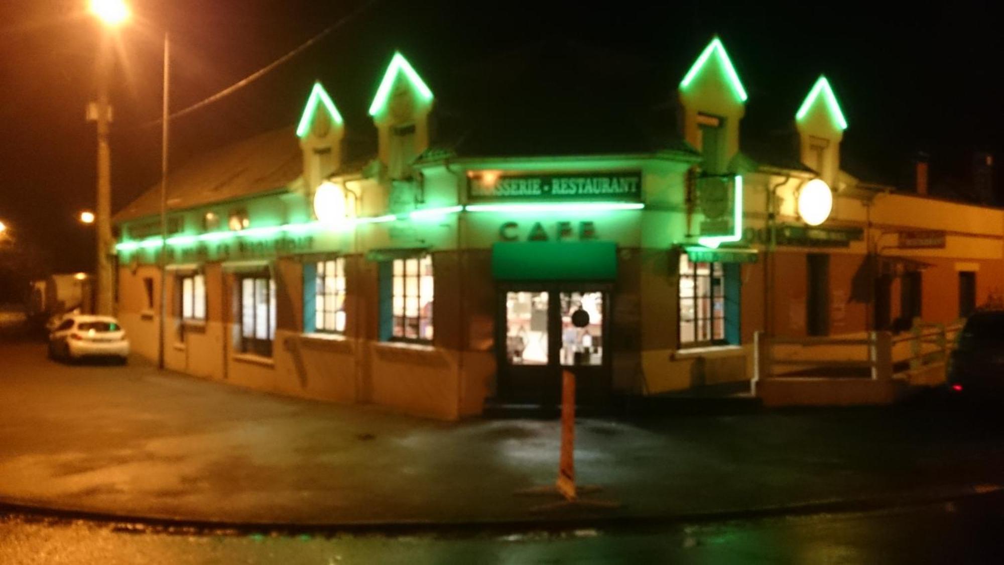 Le Relais De Risquetout Hem-Hardinval Exterior foto