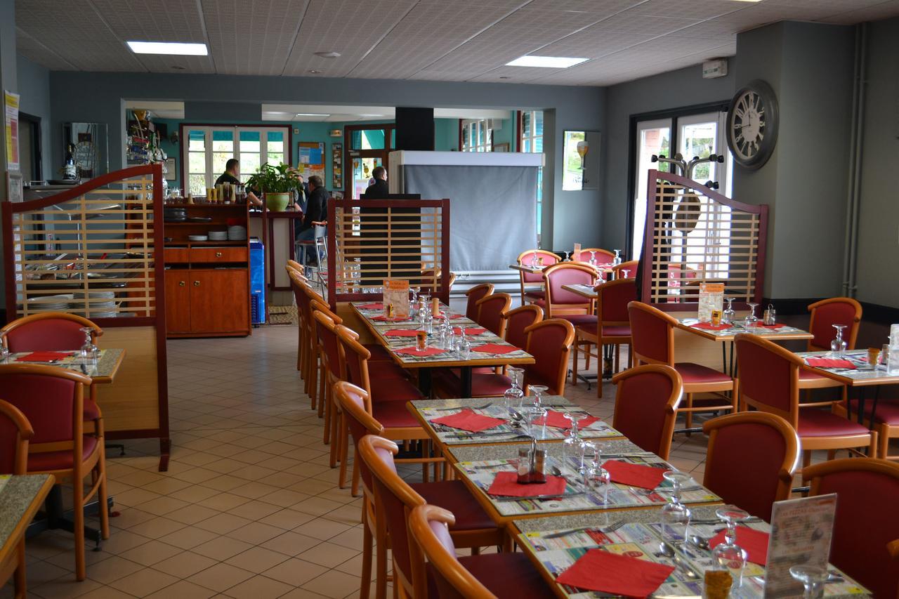 Le Relais De Risquetout Hem-Hardinval Exterior foto
